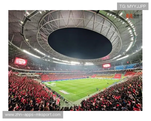 成都蓉城一次强势压上震撼全场